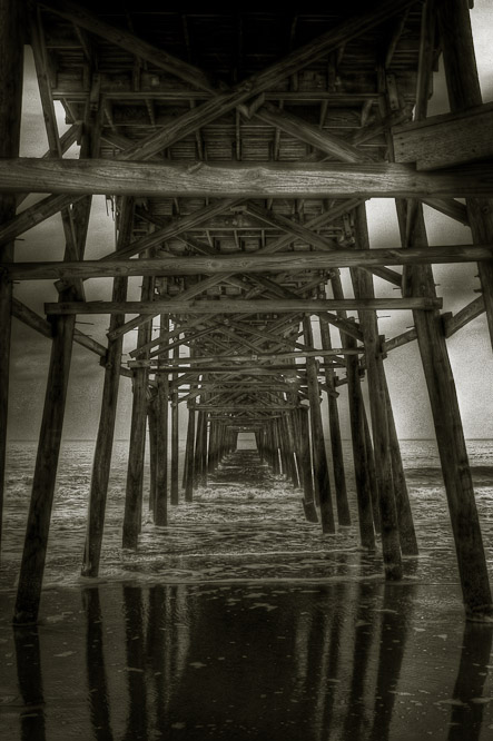 20100324193141_yaupon pier_w.jpg